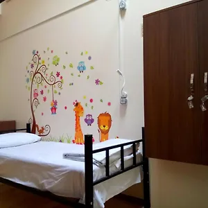 https://hi-hostel.alltbilisihotels.com